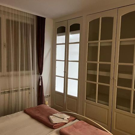 Apartman Gold Maris Apartamento Karlovac Exterior foto