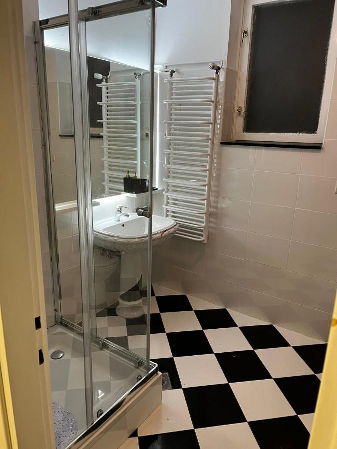 Apartman Gold Maris Apartamento Karlovac Exterior foto